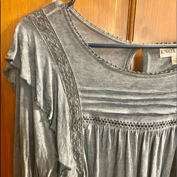 Knox rose women’s top - Picture 2 of 8